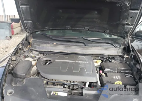 2017 Jeep Cherokee Latitude 4X4 z USA, uszkodzony, nr VIN 1C4PJMCSXHW513801